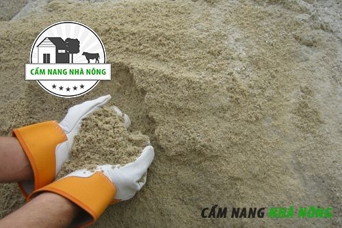 Sử dụng đất cát trong phối trộn đất trồng